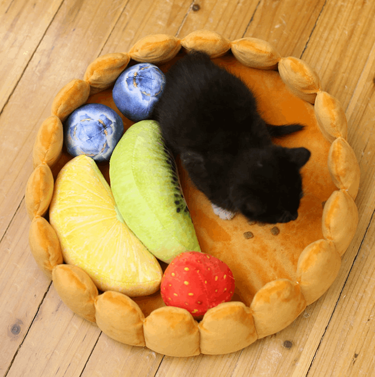 Pet Plush Fruit Pie Bed - Paw Pet Hubs